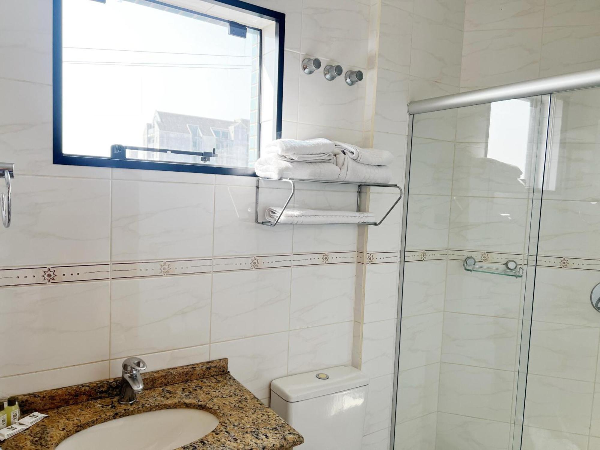 Hotel Dom Leopoldo Sao Mateus do Sul ภายนอก รูปภาพ